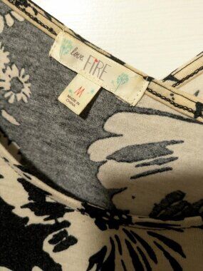 Cream Floral Cutout